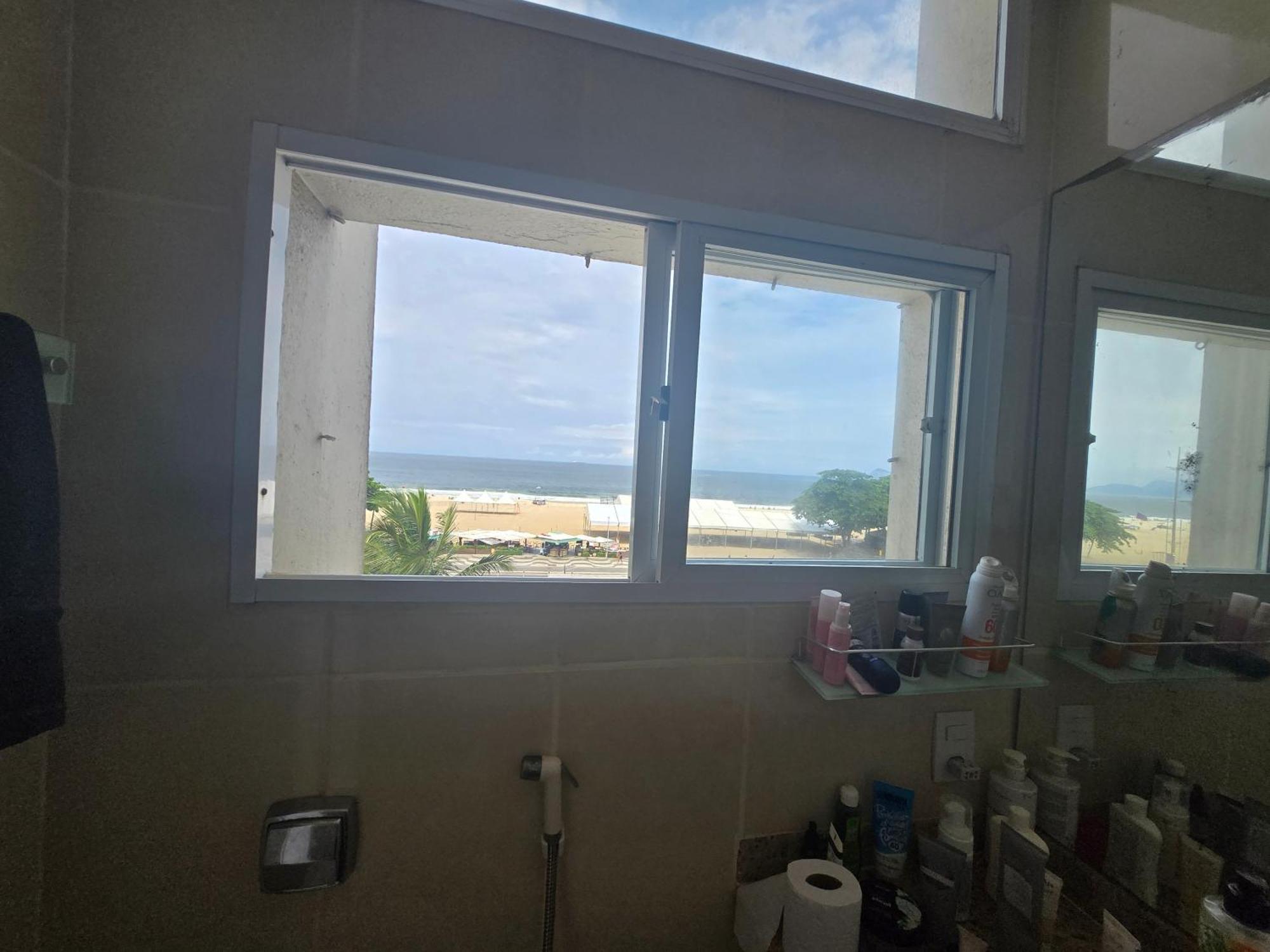 Espacoso Com Vista Mar Copacabana *